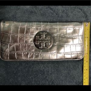 Silver Tory Burch wallet